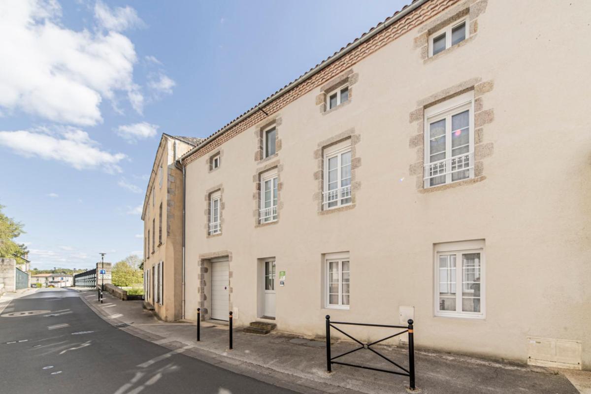 Le Clos De La Jouvence - Gite 4* A 15 Minutes Du Puy Du Fou, 6 Personnes Saint-Laurent-sur-Sevre Exterior photo